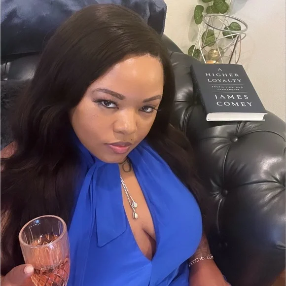 Sophisticated Nixie Midi Dress - Royal Blue - Picture 12 of 14